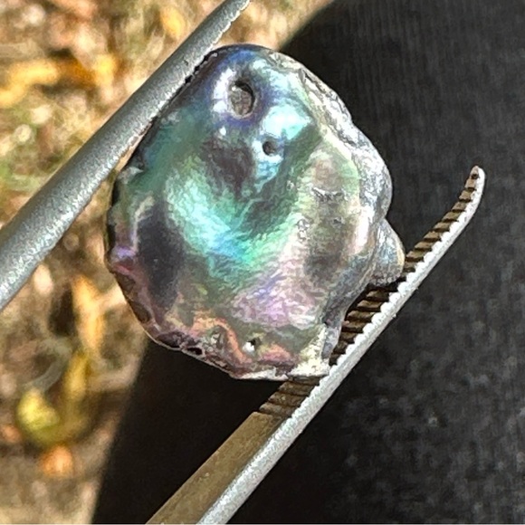 8.52ct Freeform Peacock Black Baroque Keshi Free Form Pearl Drilled Pearl - Picture 17 of 17